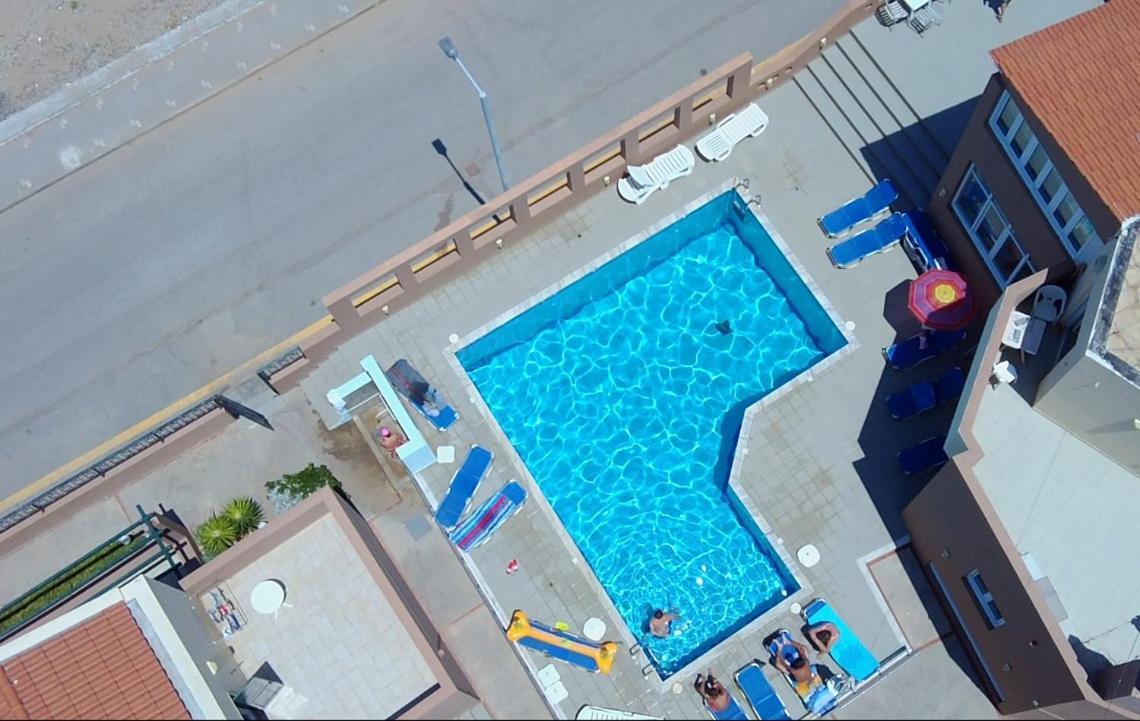 Pelamare Apartment Kokkini Hani Ngoại thất bức ảnh